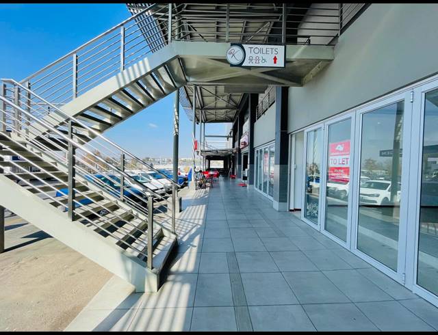 105M² RETAIL TO LET IN KYALAMI